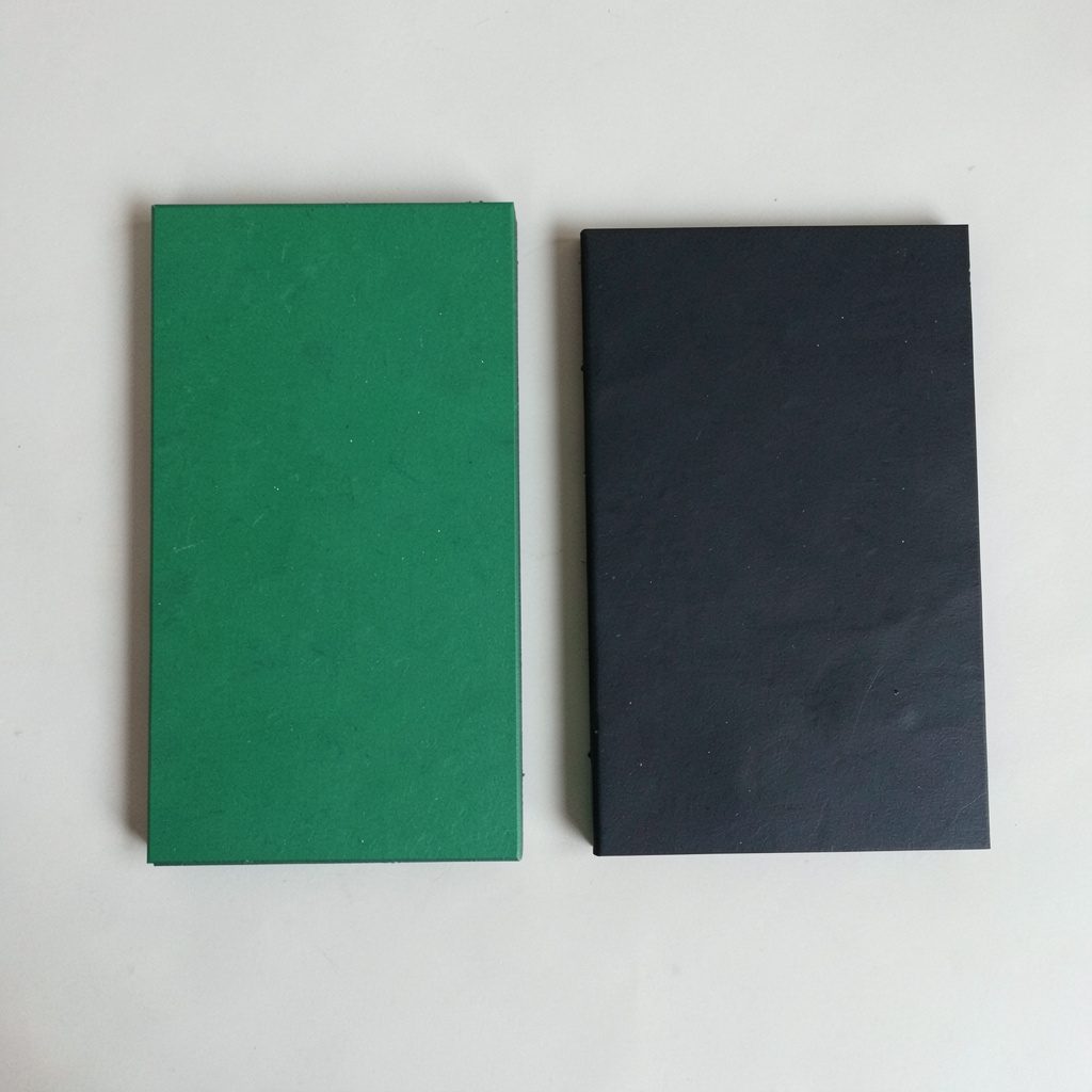 Black film faced plywood panel used for concrete shuttering and formwork